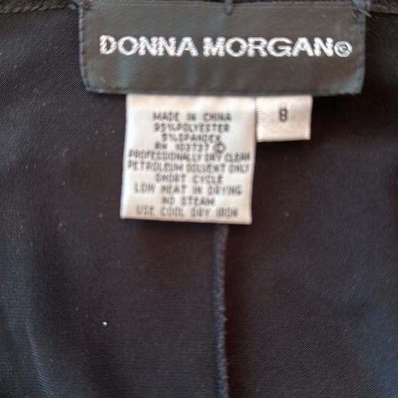 Little black dress, long sleeve wrap with flutter chiffon kick Donna Morgan - Picture 6 of 6